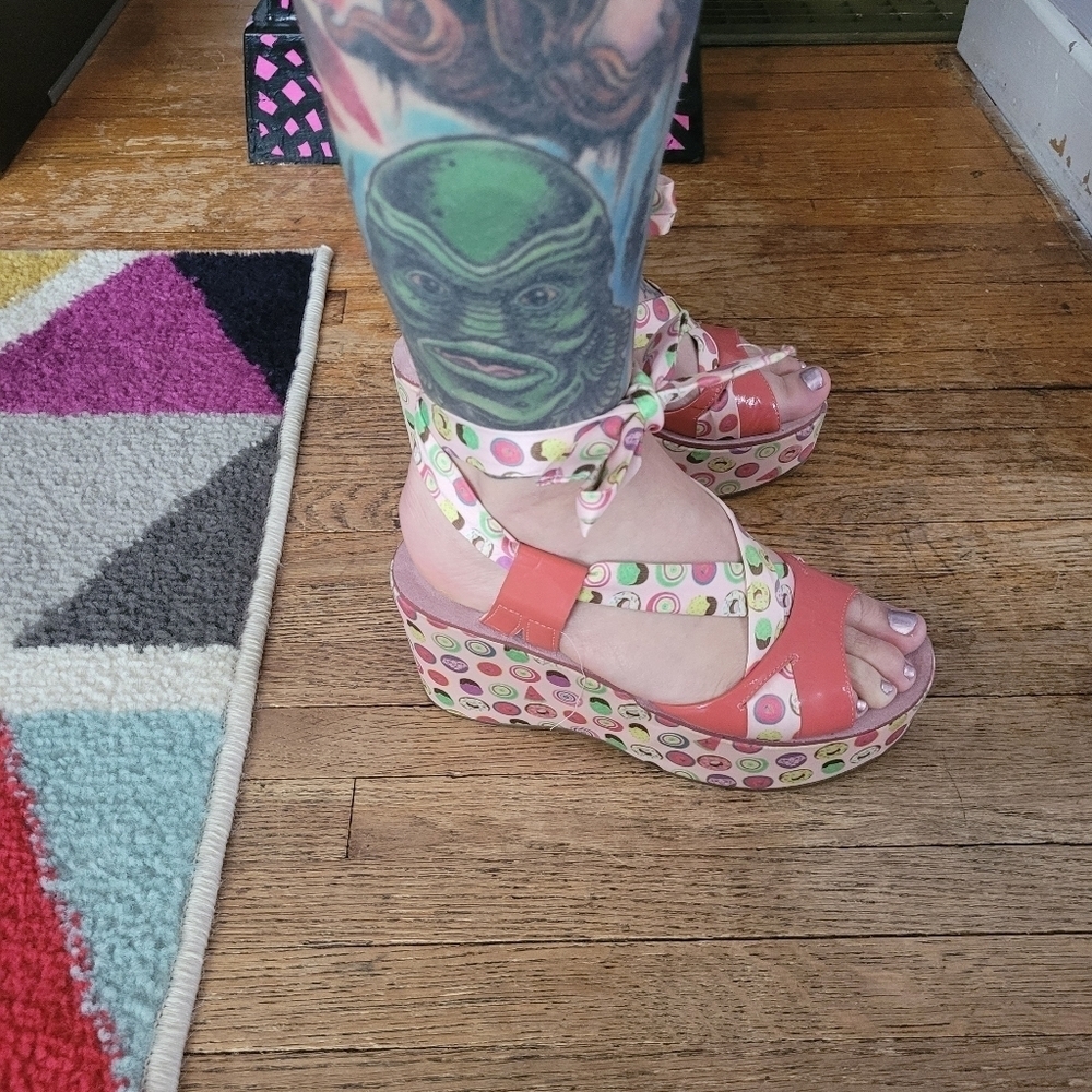 Vintage Fornarina Cupcake Donut Platforms, GUC, Size 35 - Picture 2 of 9
